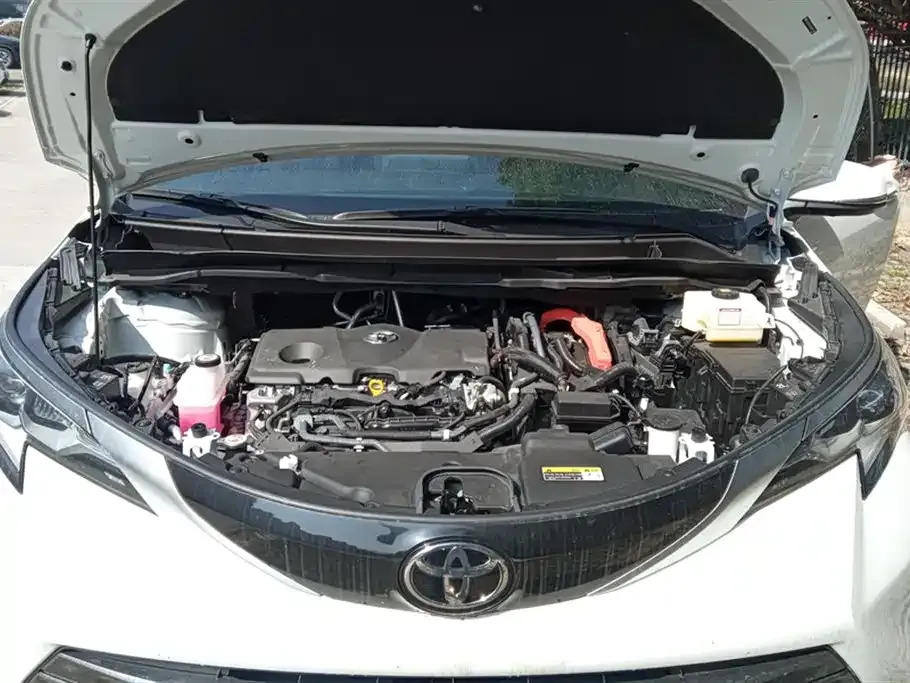 Toyota Sienna 2025 из CN, фото 4