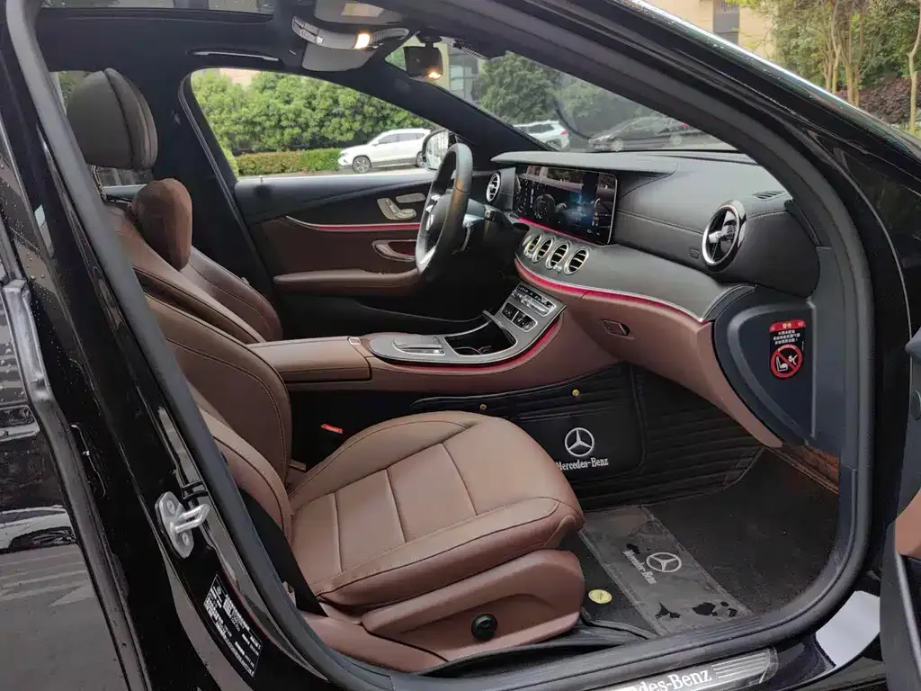 Mercedes-Benz E-Class 2022 из CN, фото 4