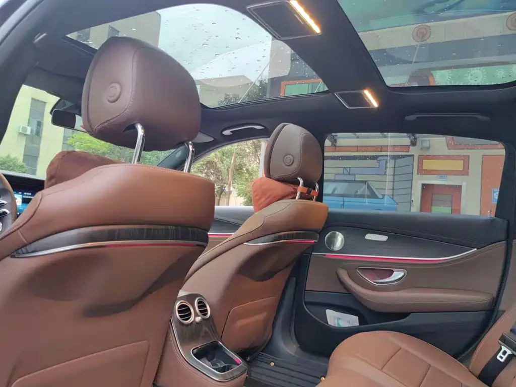 Mercedes-Benz E-Class 2022 из CN, фото 3