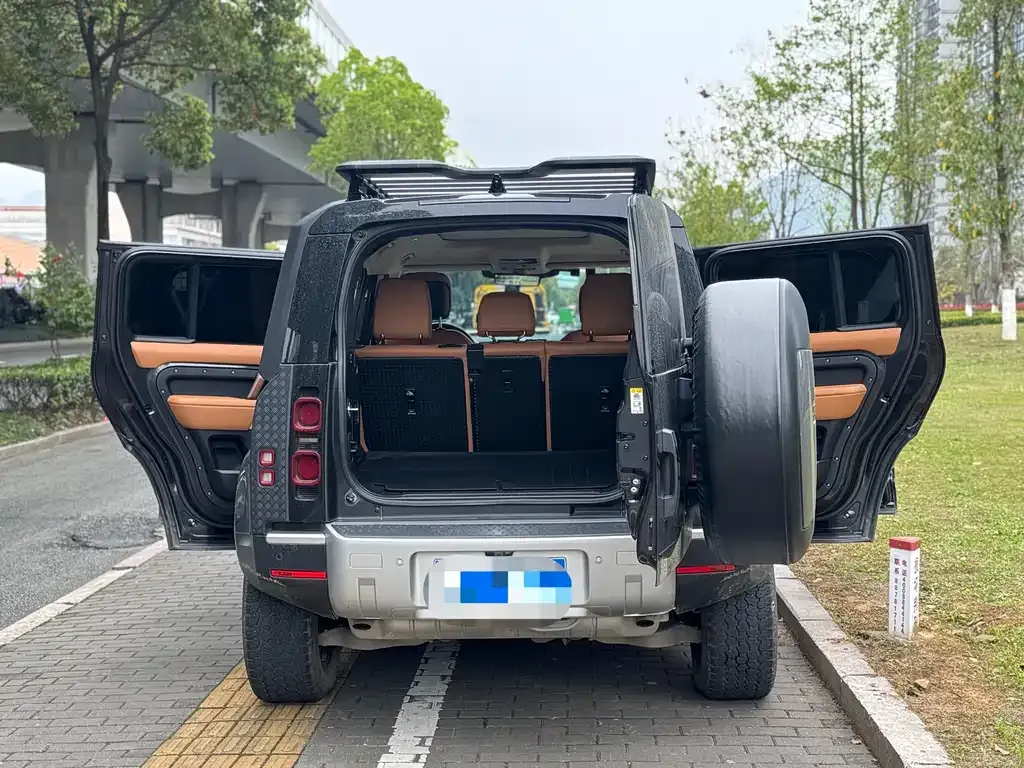 Land Rover Defender 2022 из CN, фото 3