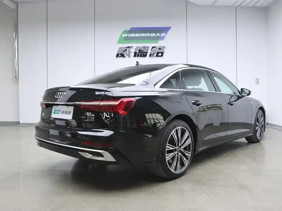Audi A6L 2025 из CN, фото 8