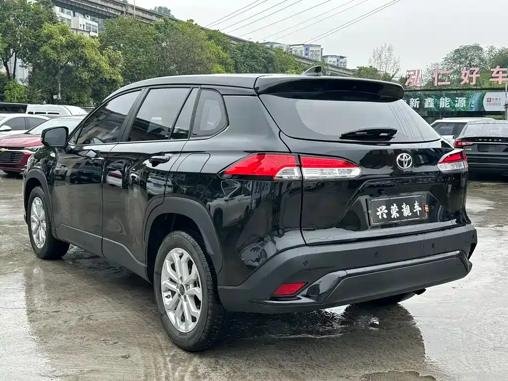 Toyota Frontlander 2023 из CN, фото 10
