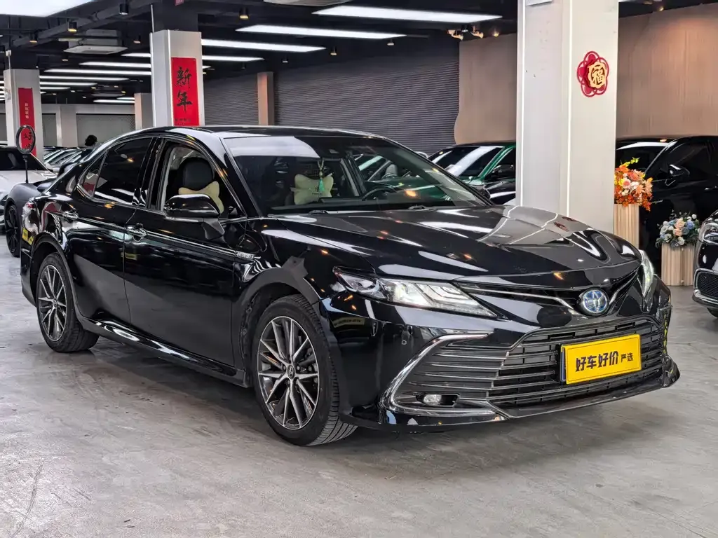Toyota Camry 2022 из CN, фото 1