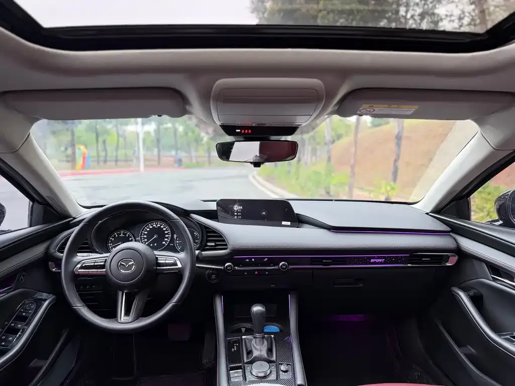 Mazda 3 Axela 2024 из CN, фото 7