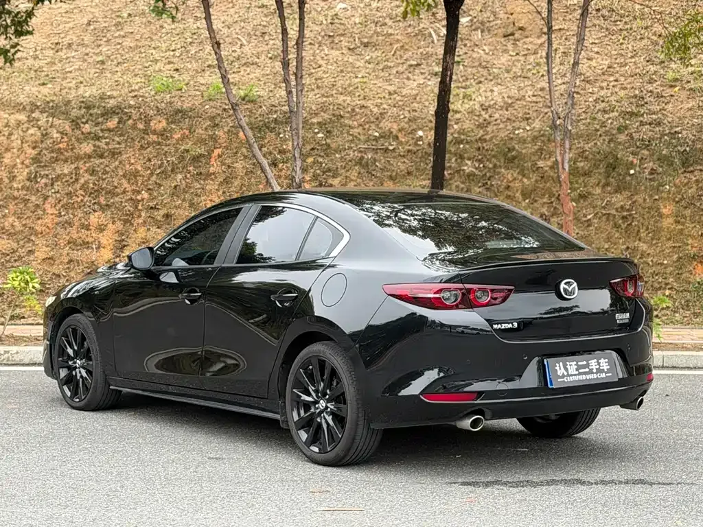 Mazda 3 Axela 2024 из CN, фото 4