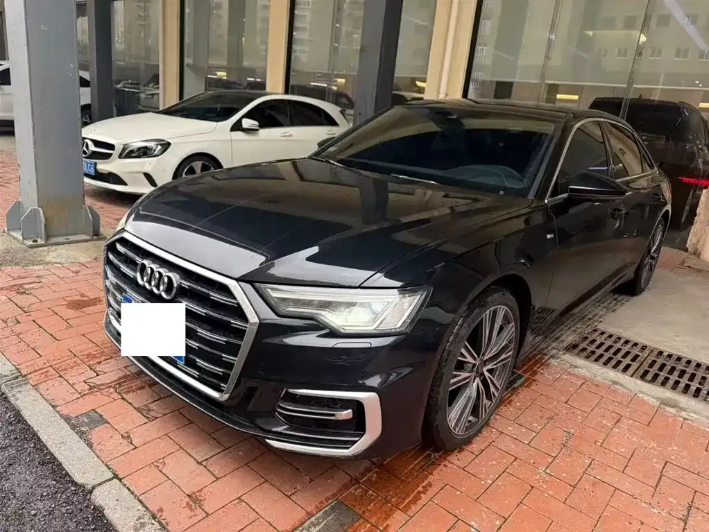 Audi A6L 2023 из CN, фото 1
