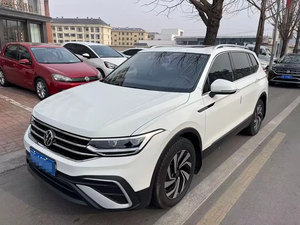 Volkswagen Tiguan L 2022 из CN, фото 9