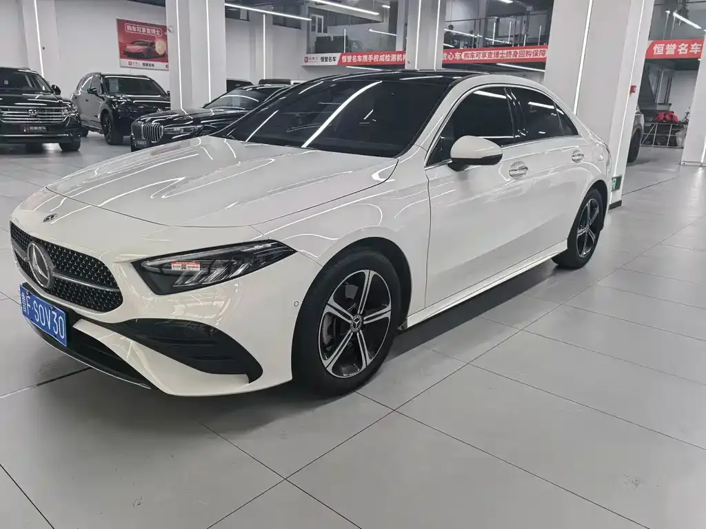 Mercedes-Benz A-Class — фото 1