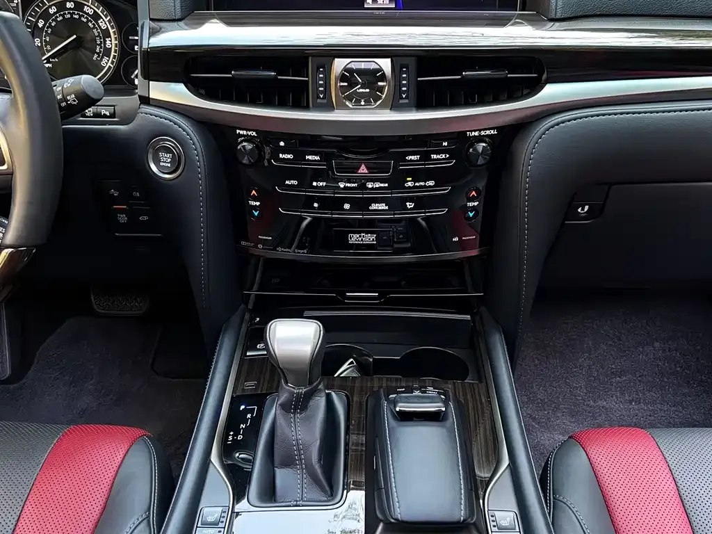 Lexus LX 2025 из CN, фото 8