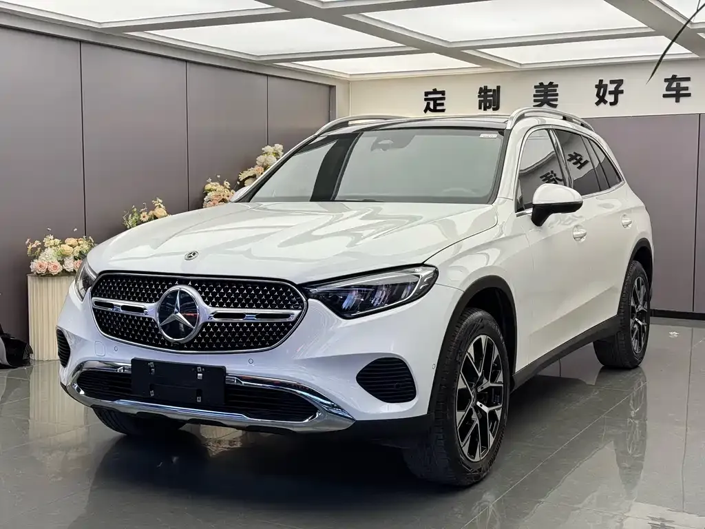 Mercedes-Benz GLC — фото 1