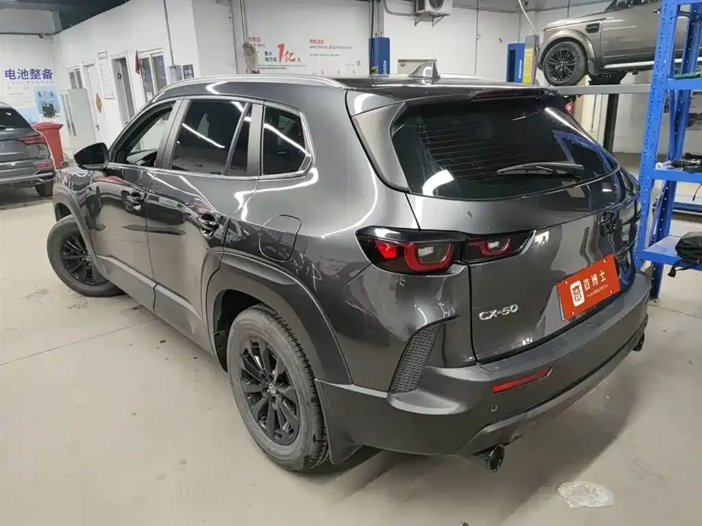 Mazda CX-50 2023 из CN, фото 8
