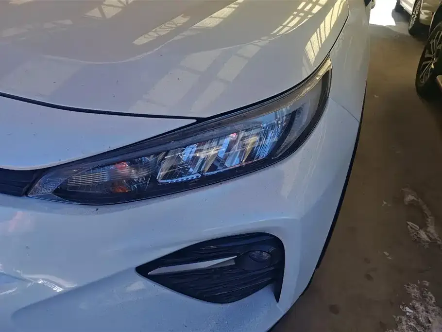 Toyota Wildlander 2023 из CN, фото 4