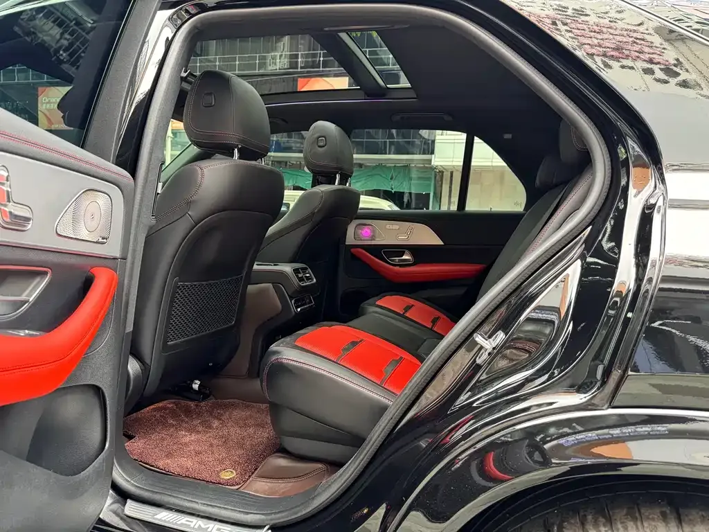 Mercedes-Benz GLE AMG — фото 10