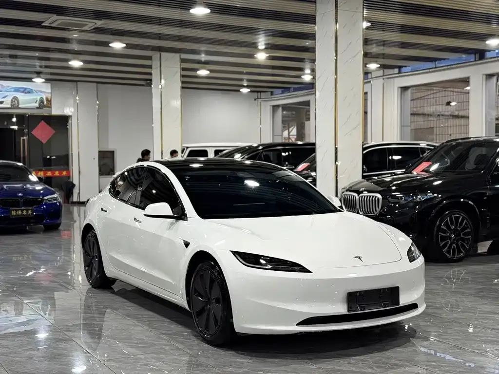 Tesla Model 3 2024 из CN, фото 10