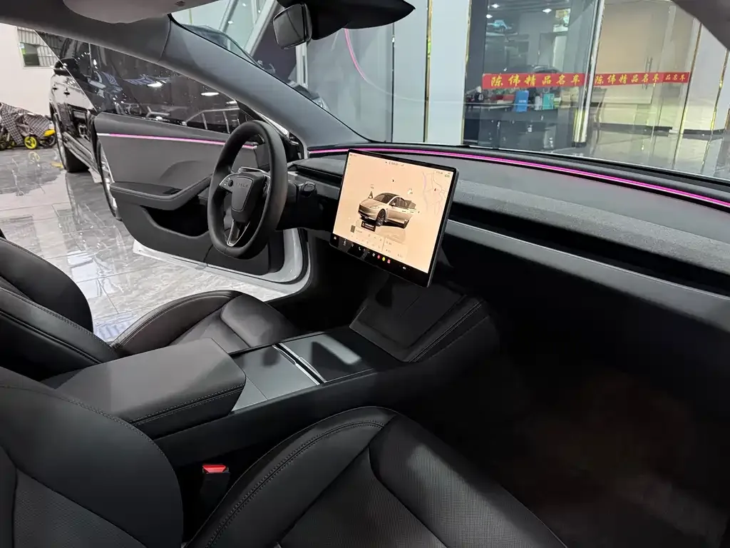 Tesla Model 3 2024 из CN, фото 7