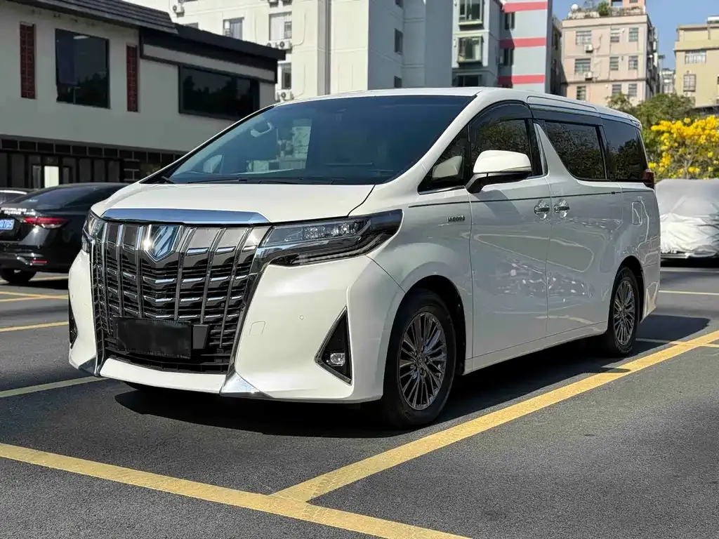 Toyota Alphard 2021 из CN, фото 1
