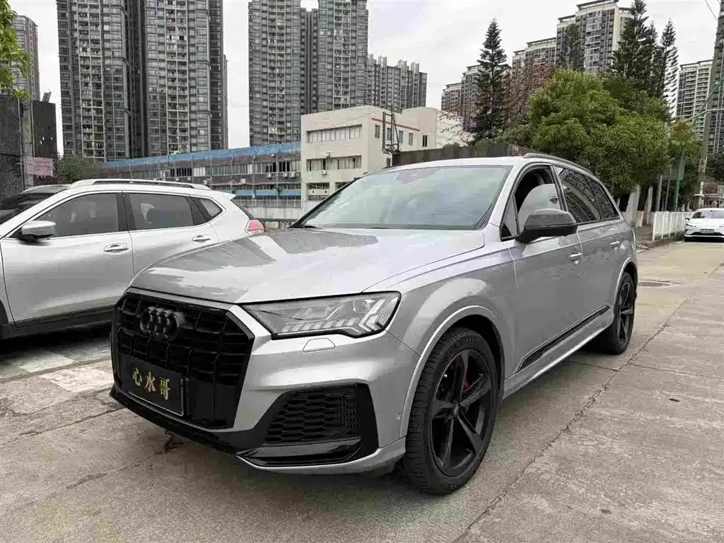 Audi Q7 2021 из CN, фото 1
