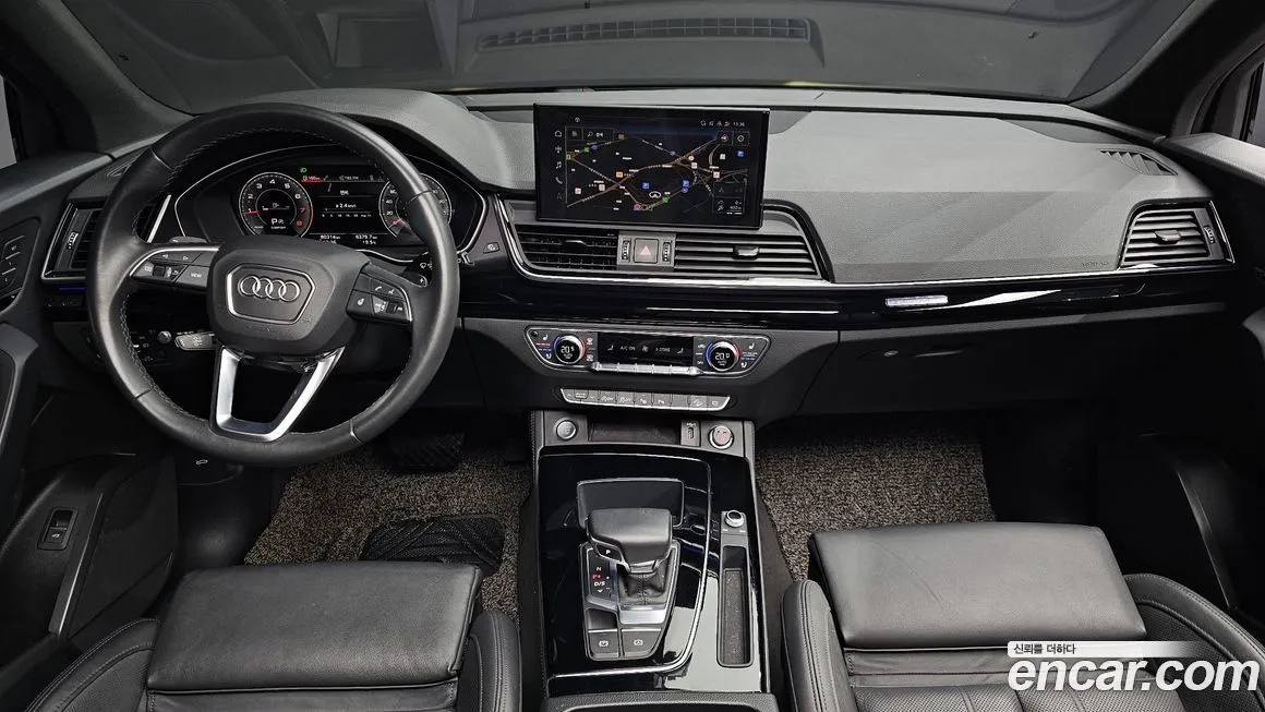 Audi Q5 2021 из KR, фото 2