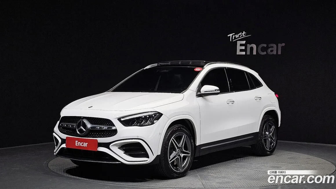 Mercedes-Benz GLA-Class — фото 1
