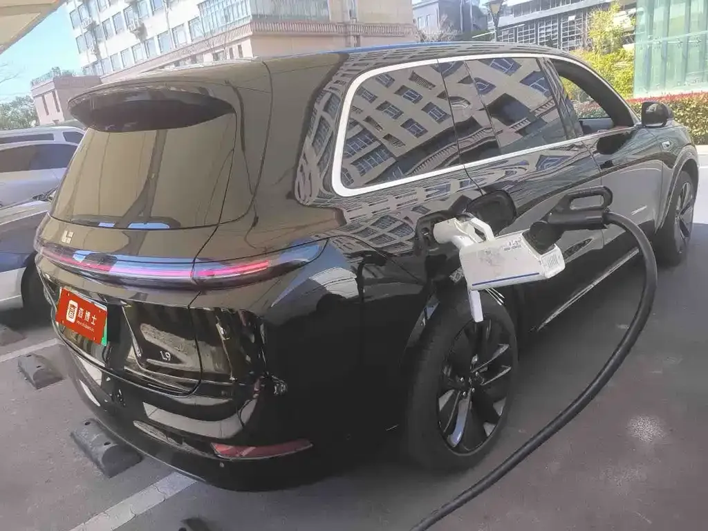 Li Auto L9 2023 из CN, фото 2