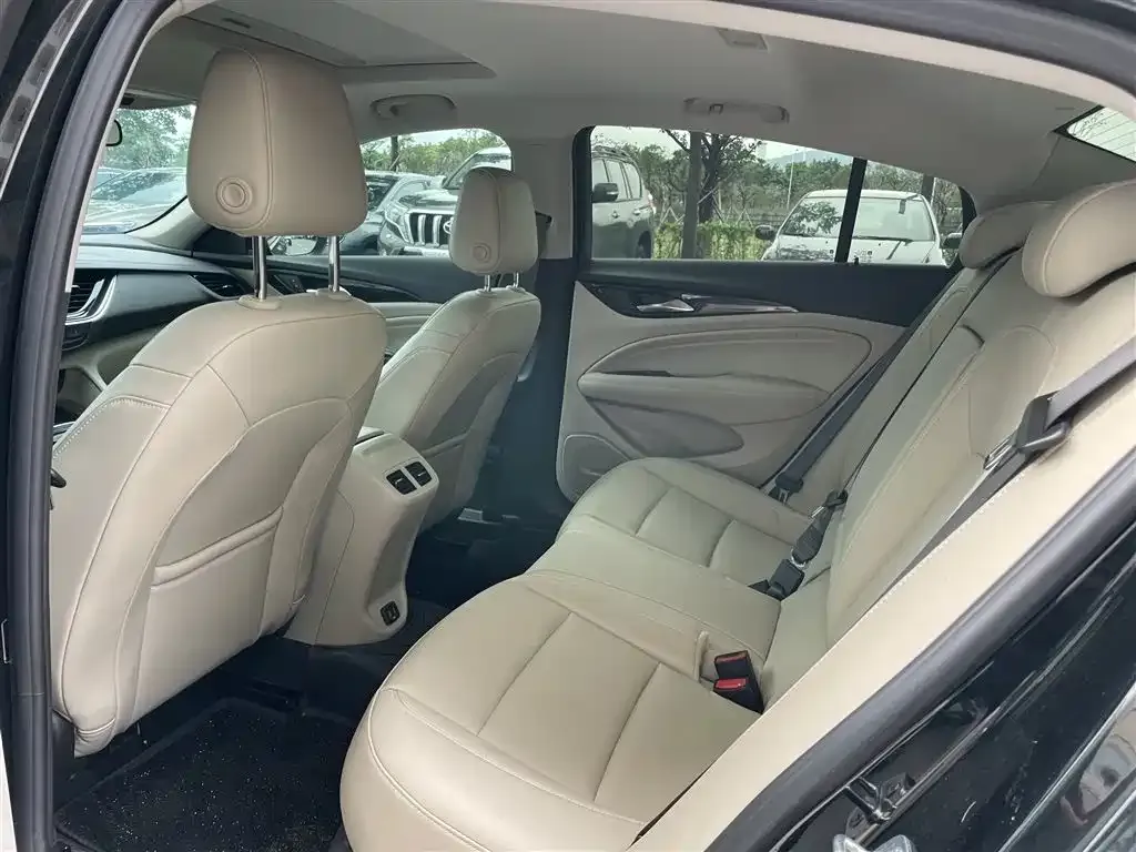 Buick Regal — фото 4