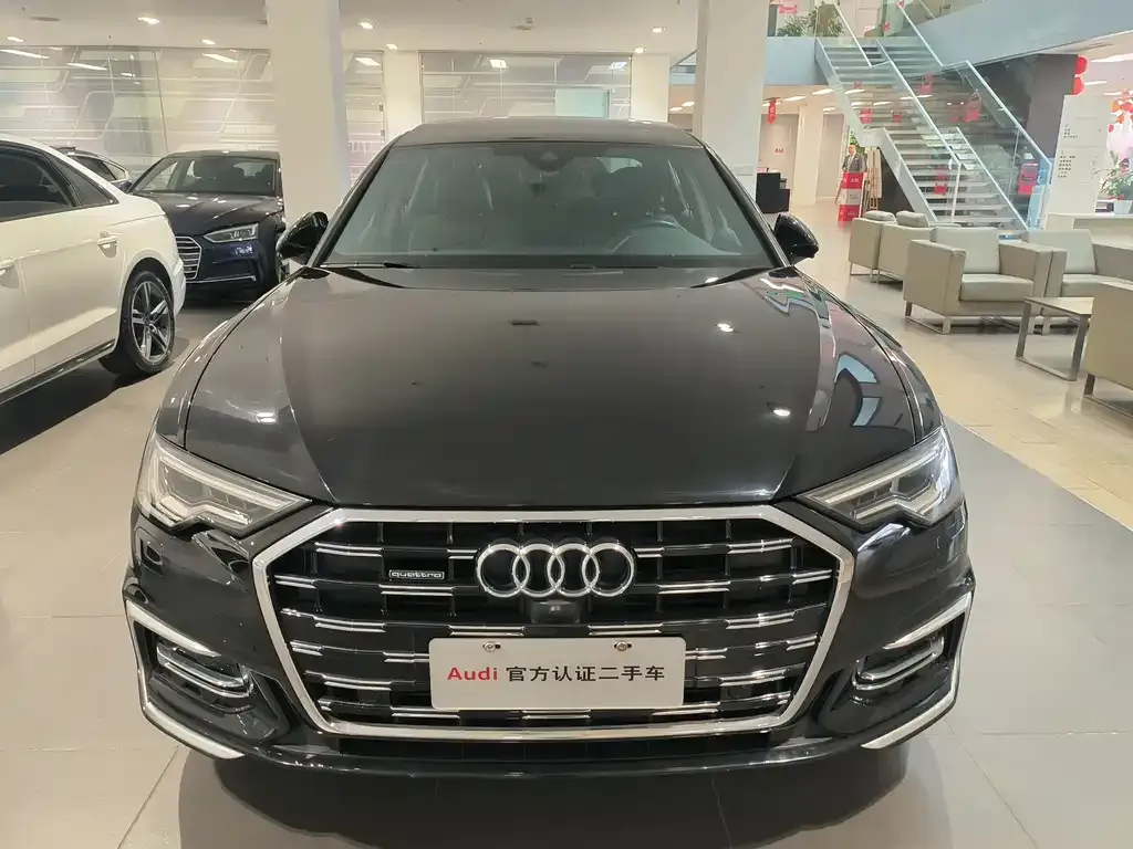 Audi A6L 2023 из CN, фото 6