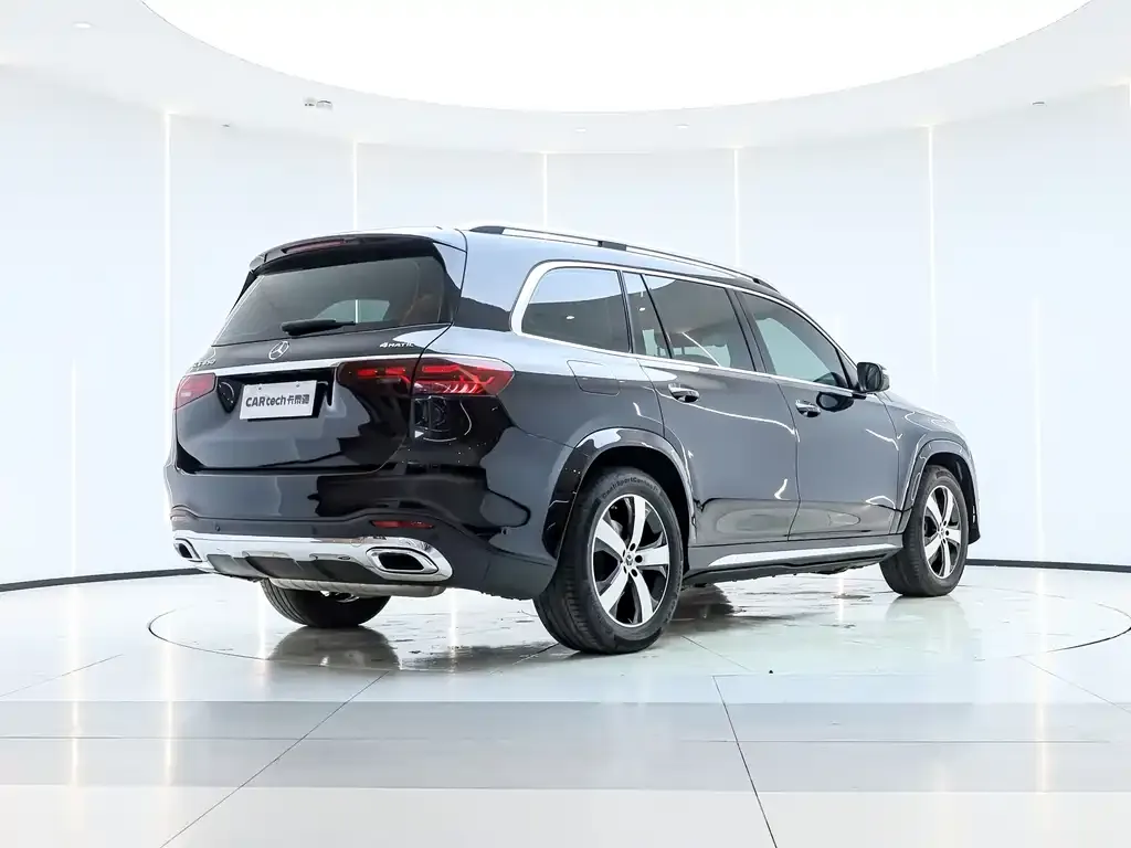 Mercedes-Benz GLS — фото 9