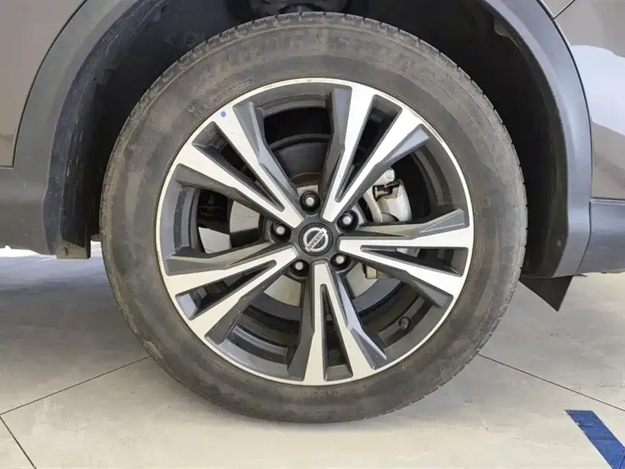 Nissan Qashqai 2022 из CN, фото 2