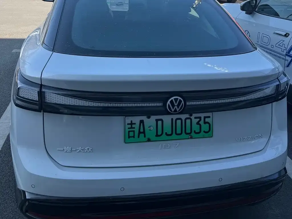 Volkswagen ID.7 VIZZION 2023 из CN, фото 9