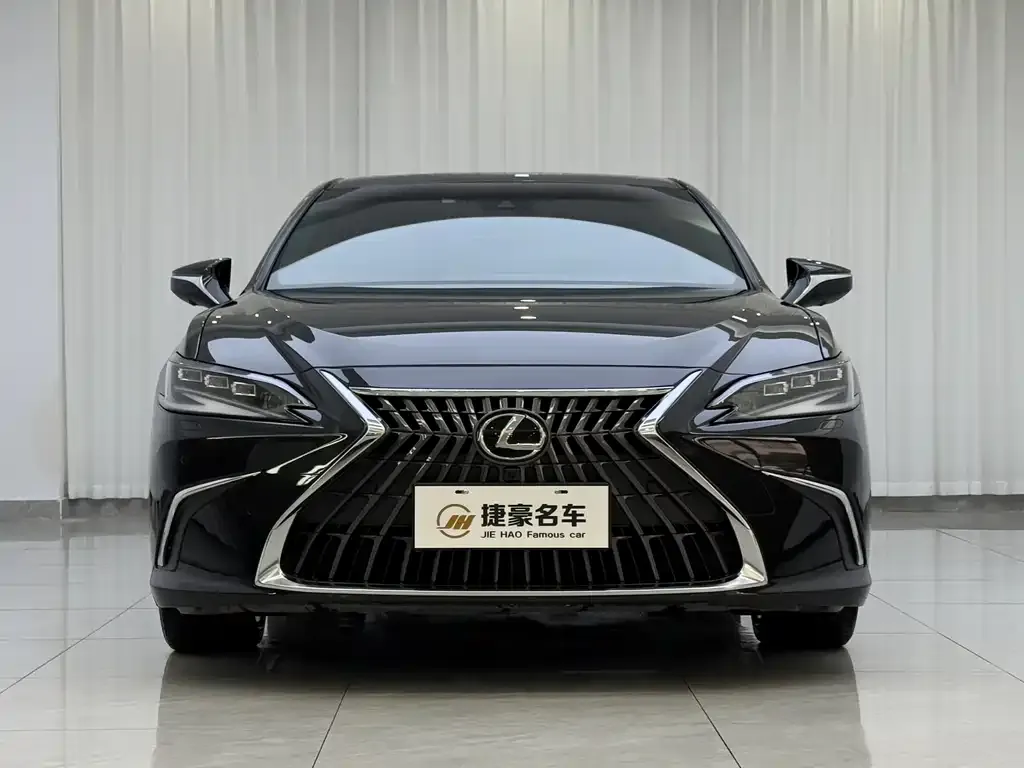Lexus ES 2024 из CN, фото 5