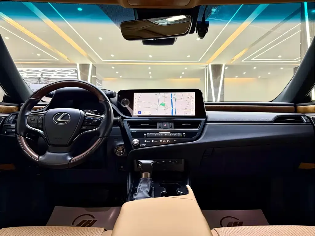 Lexus ES 2024 из CN, фото 6