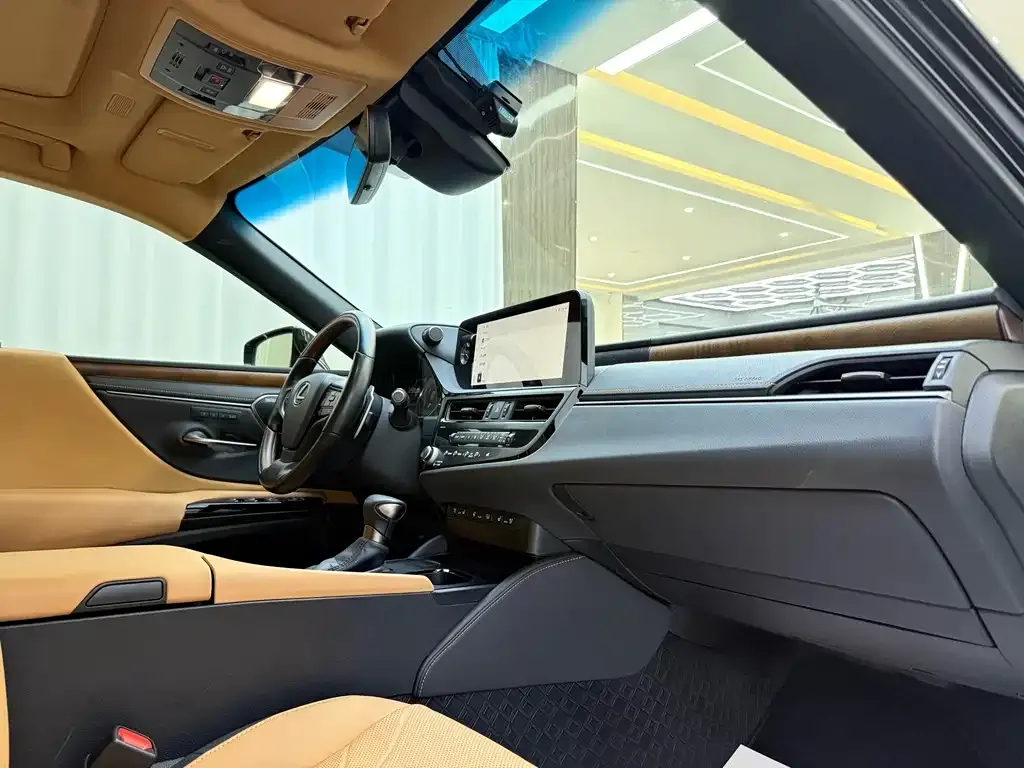 Lexus ES 2024 из CN, фото 4