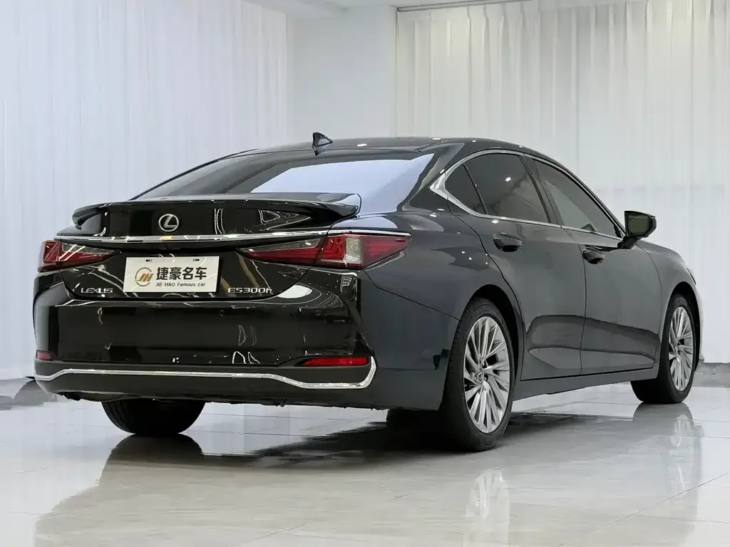 Lexus ES 2024 из CN, фото 7