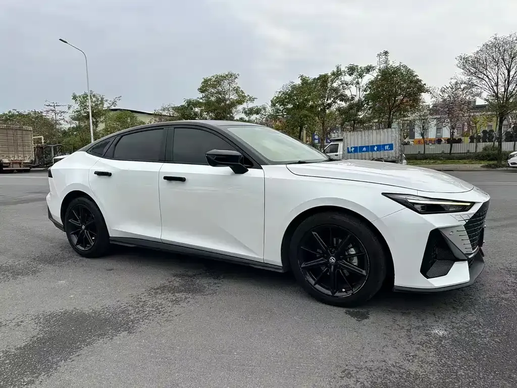 Changan UNI-T 2021 из CN, фото 8