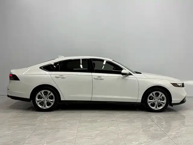 Honda Accord — фото 5
