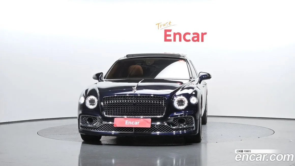 Bentley Flying Spur 2021 из KR, фото 2