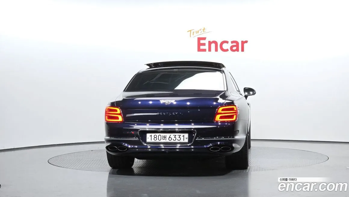 Bentley Flying Spur 2021 из KR, фото 6