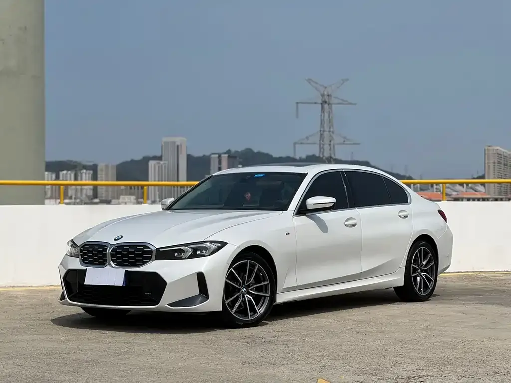 BMW 3 Series 2024 из CN, фото 1