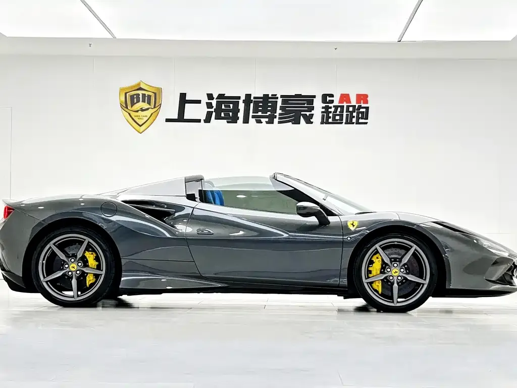 Ferrari F8 — фото 6