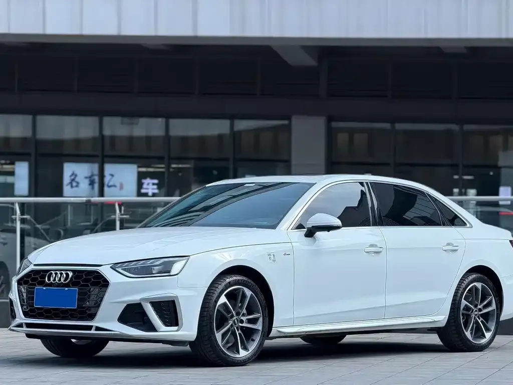 Audi A4L 2025 из CN, фото 1