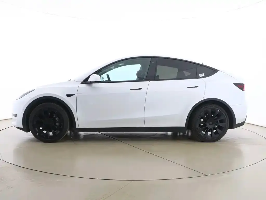 Tesla Model Y 2023 из CN, фото 7