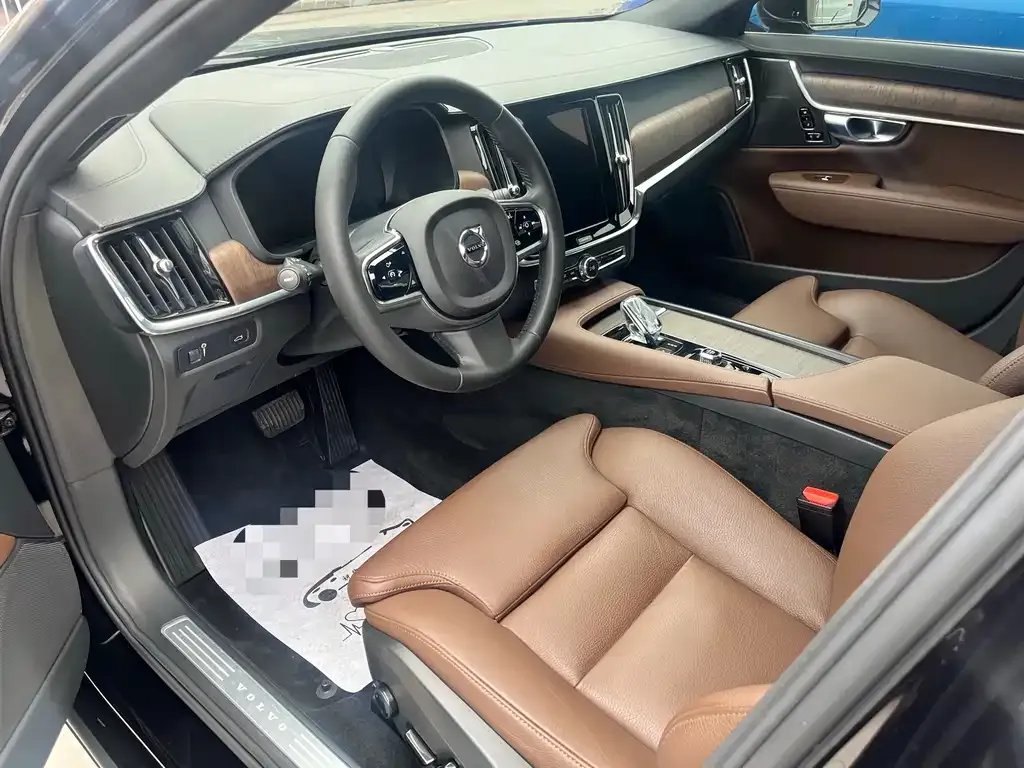 Volvo S90 2021 из CN, фото 4