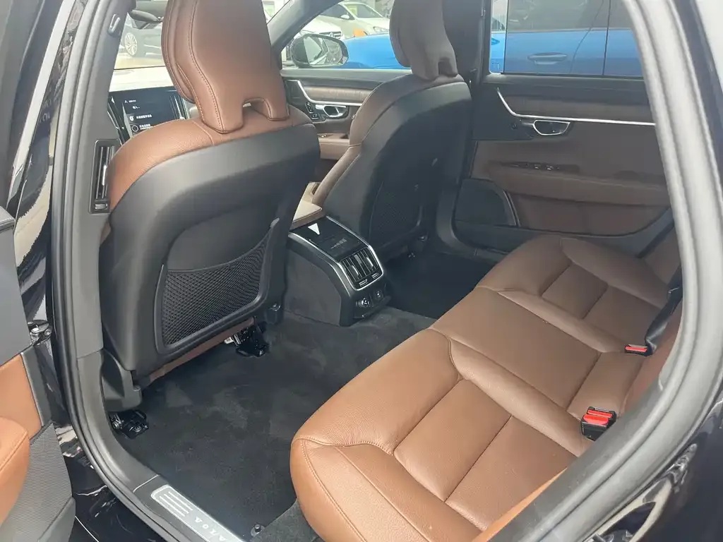Volvo S90 2021 из CN, фото 6