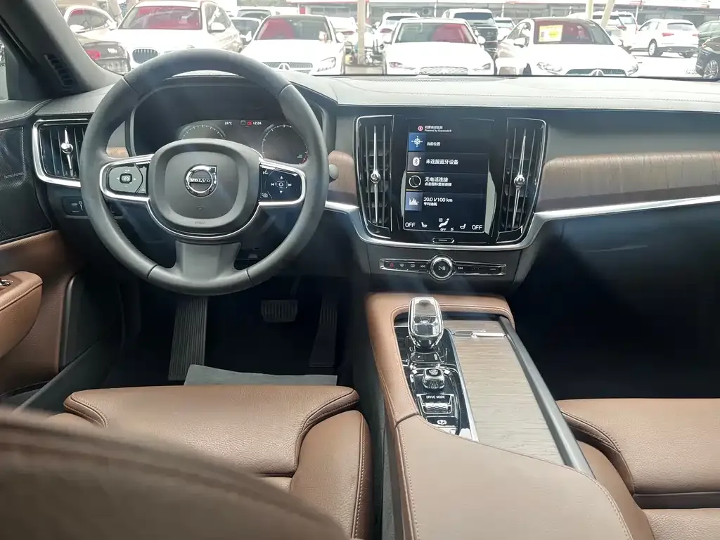 Volvo S90 2021 из CN, фото 2