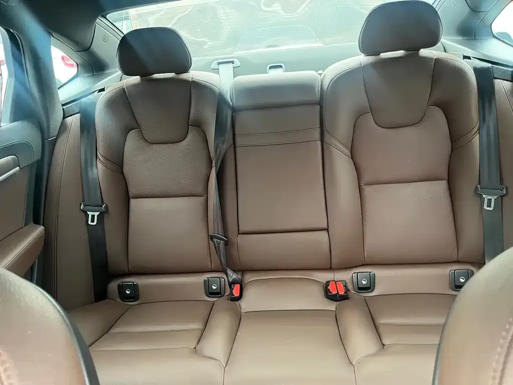 Volvo S90 2021 из CN, фото 3