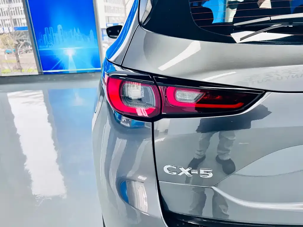 Mazda CX-5 — фото 10