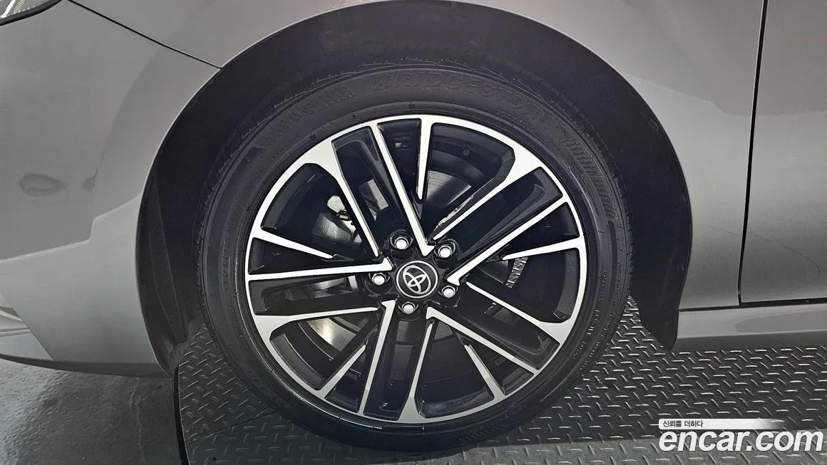 Toyota Camry 2025 из KR, фото 3