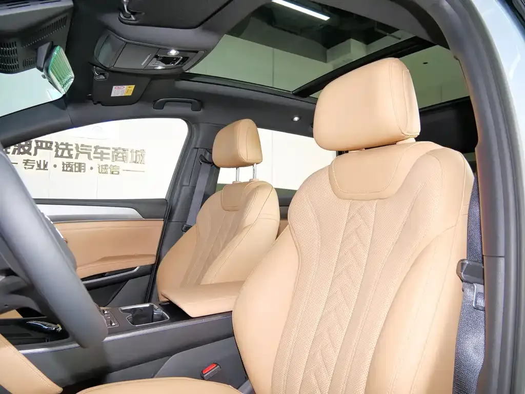 BYD L DM-i 2024 из CN, фото 5