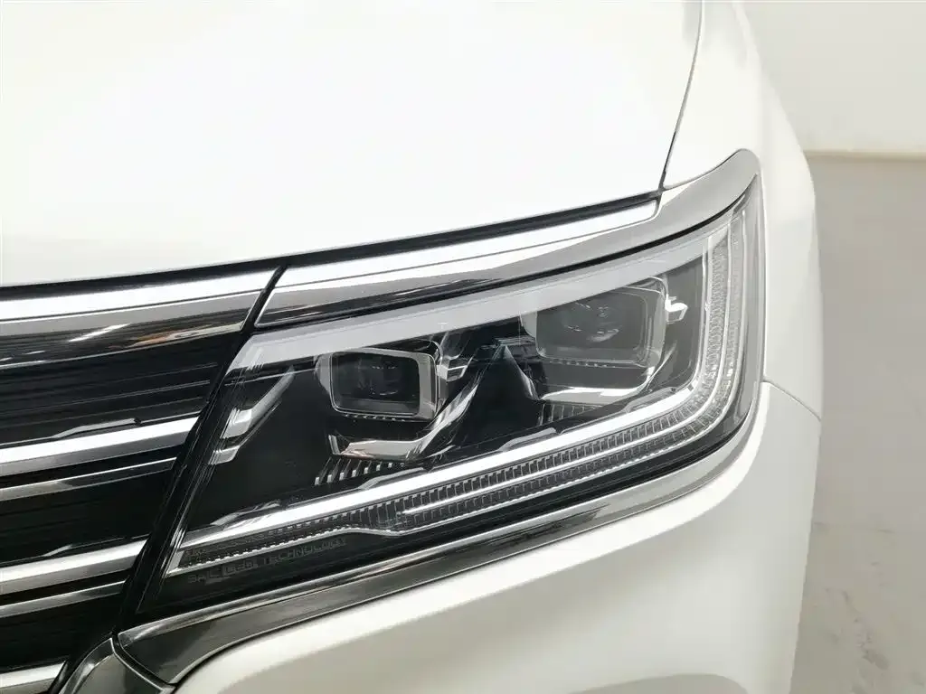 Roewe RX8 2021 из CN, фото 10