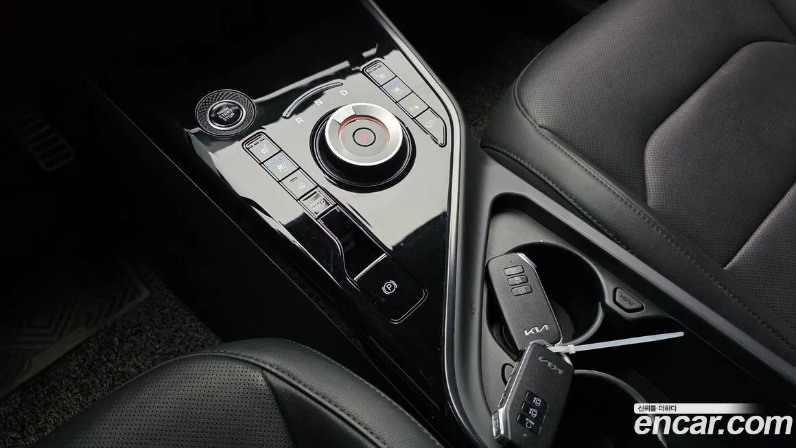 Kia Niro — фото 4